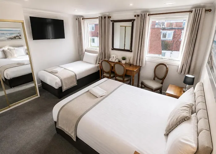 Cecil Court Hotel