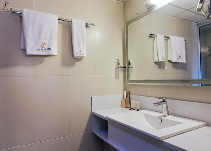 Hotel Residence La Falaise