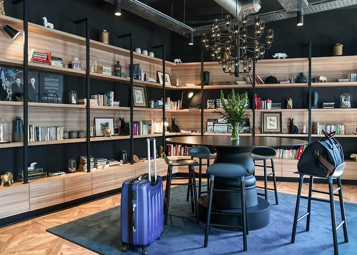 Ibis Styles Laval Centre Gare