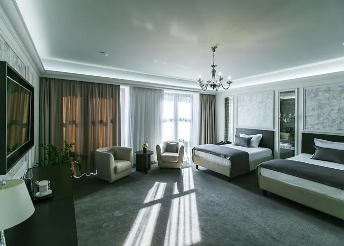 Bon Hotel