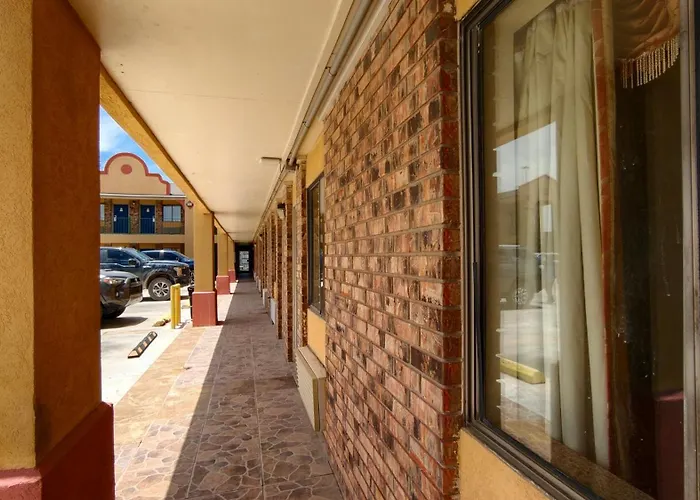 Deluxe Inn By Capital O Odessa I-20