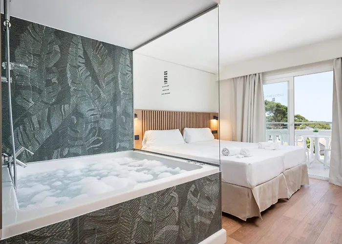 Welikehotel Triton Beach (Adults Only)