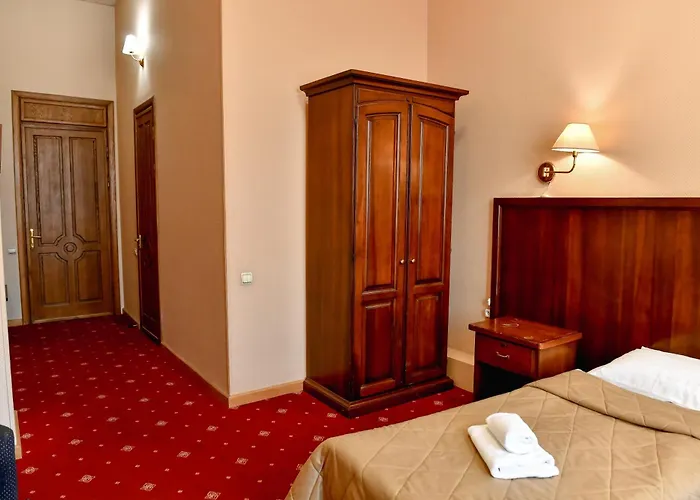Araks Hotel Complex