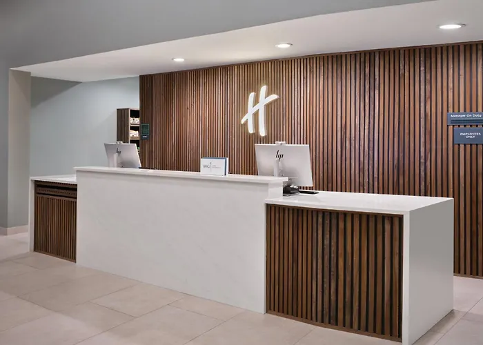 Holiday Inn Gonzales By Ihg
