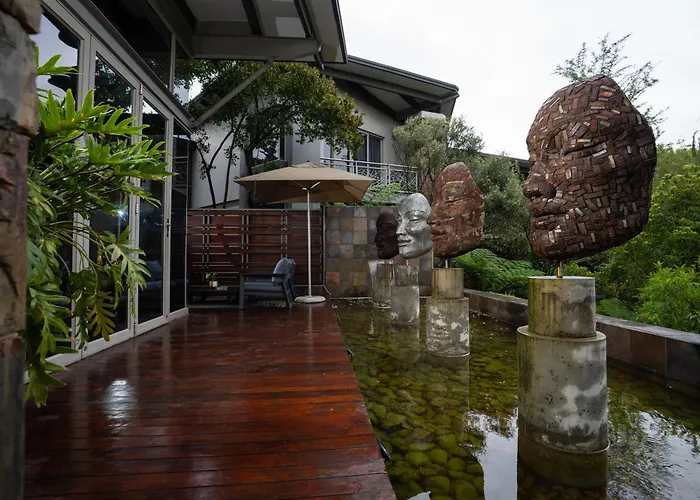 Seven Villa Hotel & Spa