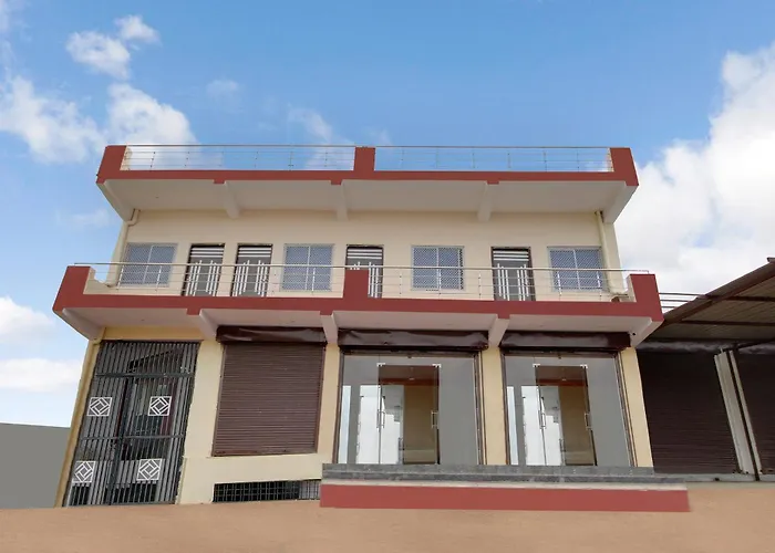 Hotel Raj Inn