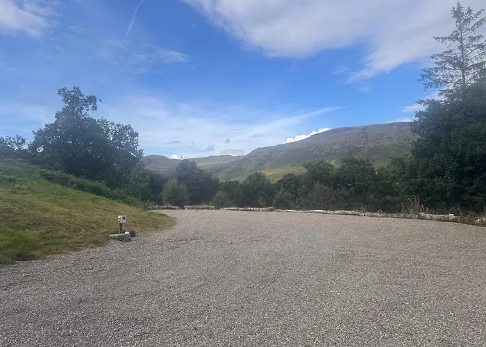 The West Highland Way Hotel And Campsite