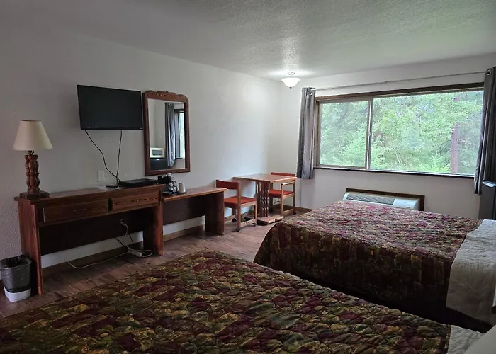 Rimrock Lodge Llc