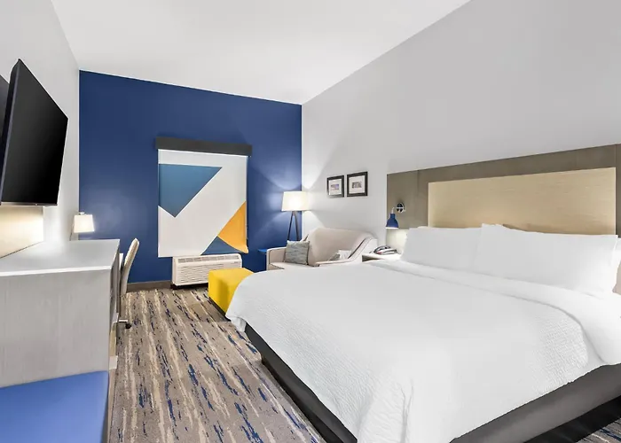 Holiday Inn Express & Suites Choctaw - Oklahoma City East By Ihg