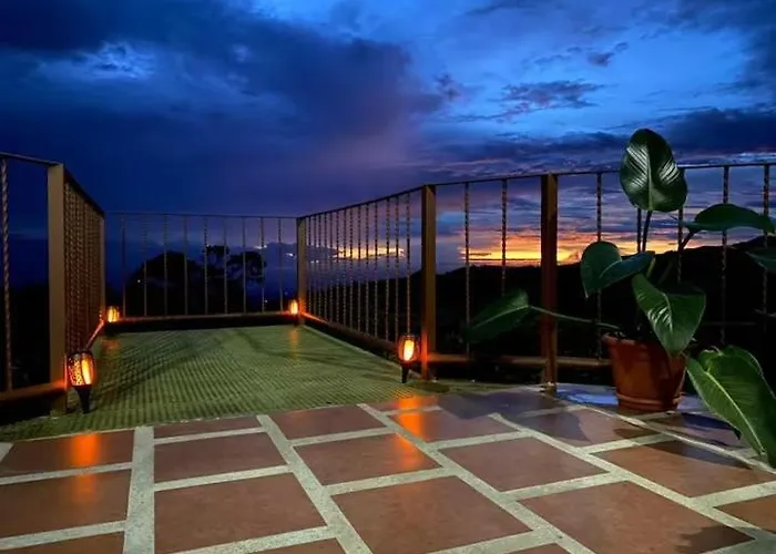 Sunset Vista Lodge,Monteverde,Costa Rica.