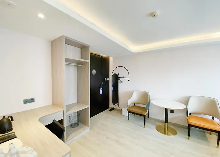 Atour Light Hotel Jilin Xiamen Street