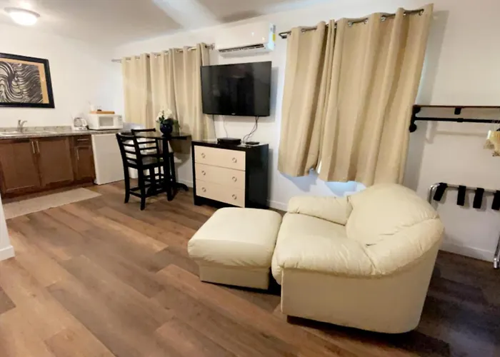 Riverfront Lodging