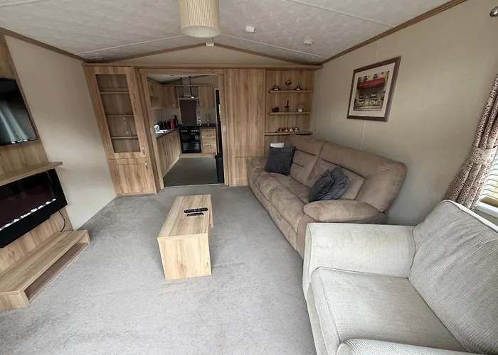 Silver Birch Lodge