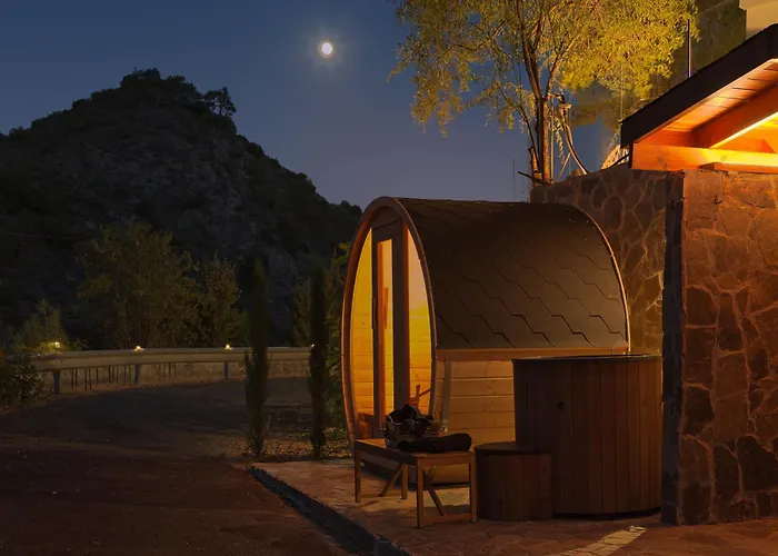 Pine View Boutique Hotel Adults Only