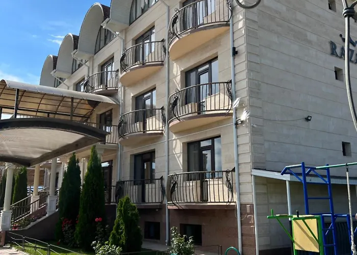 Razam Hotel Bosteri