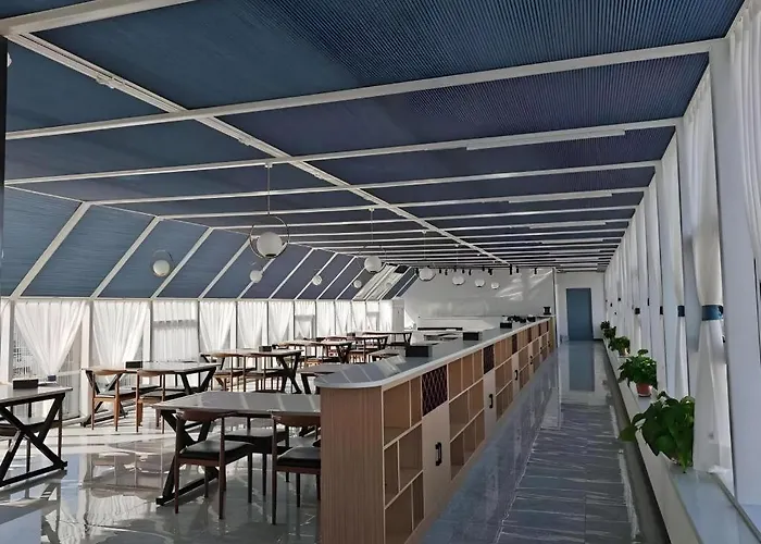 Greentree Inn Express Liaoning Jinzhou Bijia Mountain