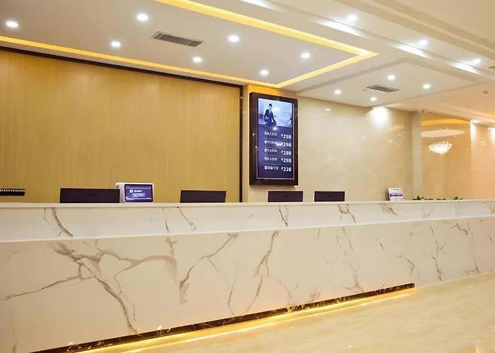Greentree Inn Xinjiang Kashgar Food Street