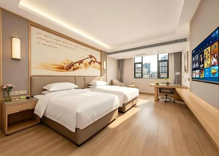 Vienna Hotel Yuxi Hongta Avenue High-Speed Railway Station