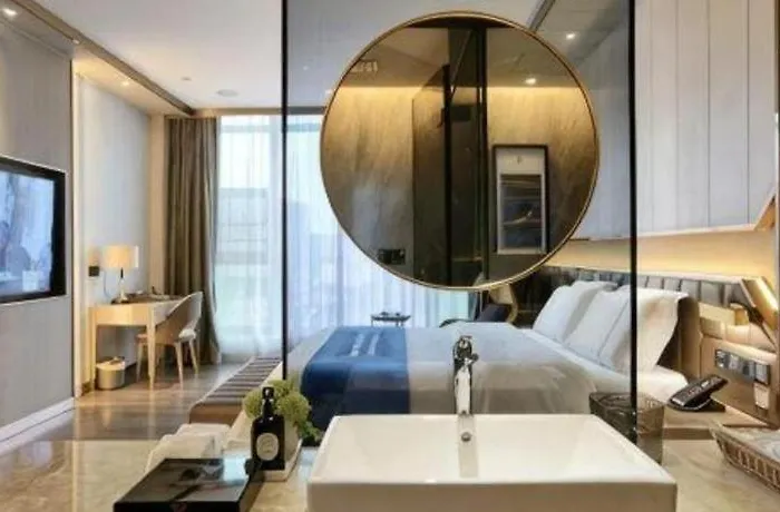 Tomeet Hotel