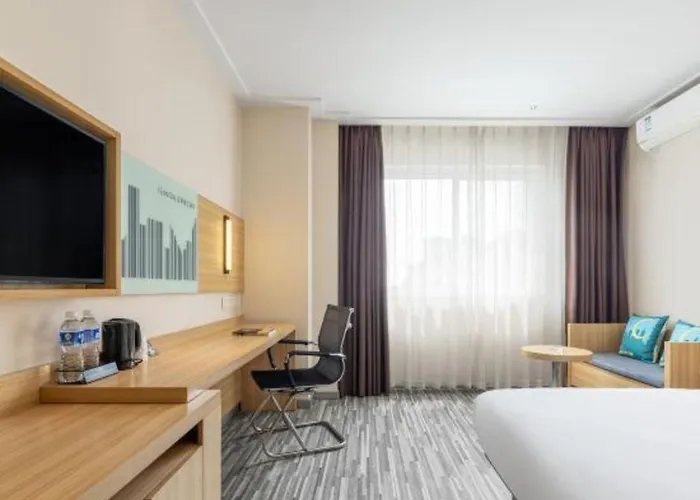 City Comfort Inn Zhanjiang Seaside Park Guanhai Corridor