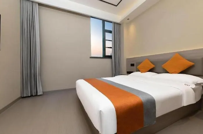 Shell Hotel Suzhou Zhangjiagang Jingang Town Central Plaza
