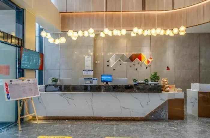 Borrman Hotel Zhangzhou Baolong Plaza