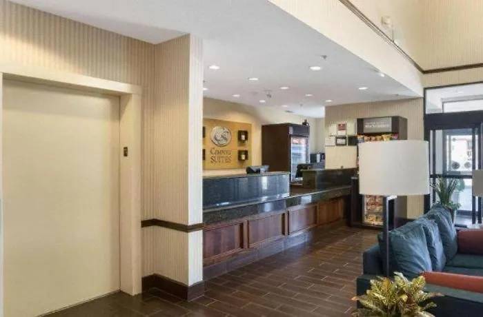 Comfort Suites Plainview