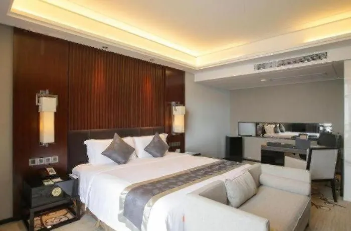 Zhangjiagang Zhonglian Gdh International Hotel