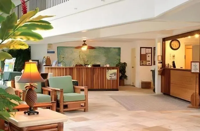 Wyndham Royal Sea Cliff Resort