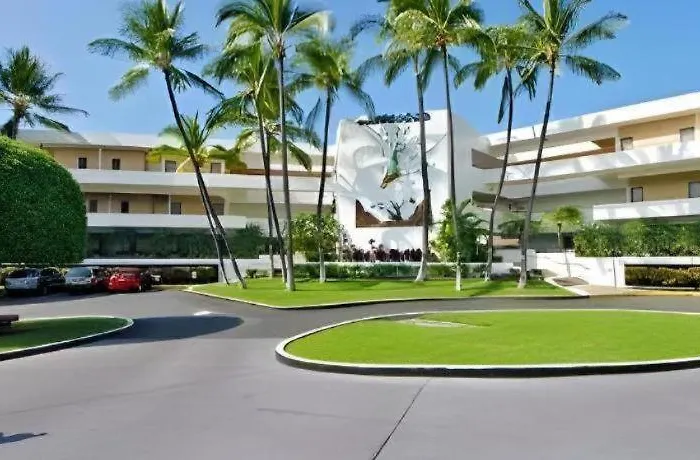 Wyndham Royal Sea Cliff Resort