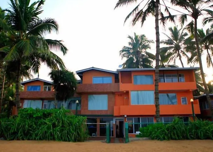 Oyo 246 Roy Villa Beach Hotel