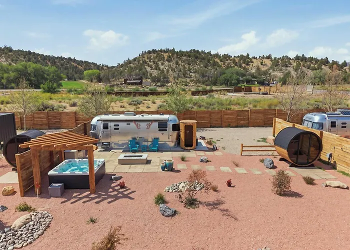 The Airstream 1 At The Fields In East Zion