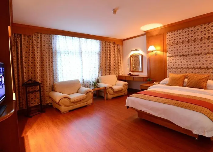 Baodao Exhibition Center Hotel