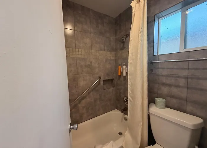 Surfside Stay