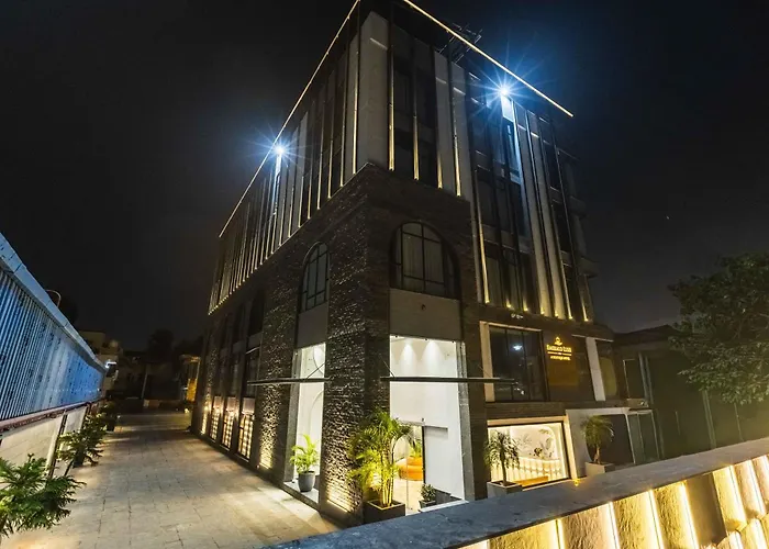 Emerald Luxe A Boutique Hotel Chandigarh Mohali