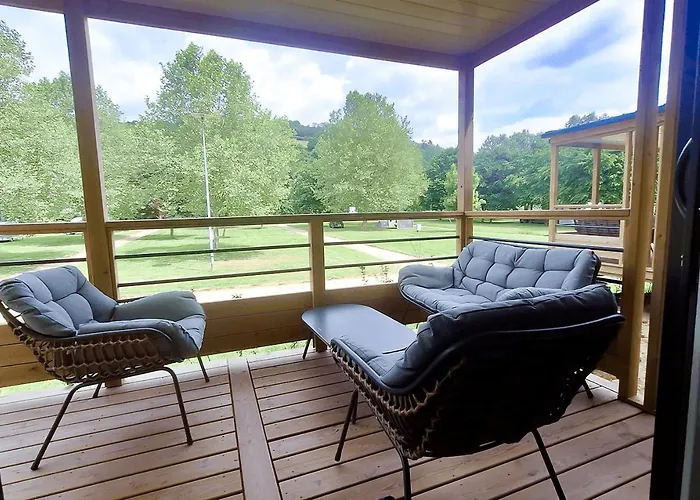 Mobile-Home Living
