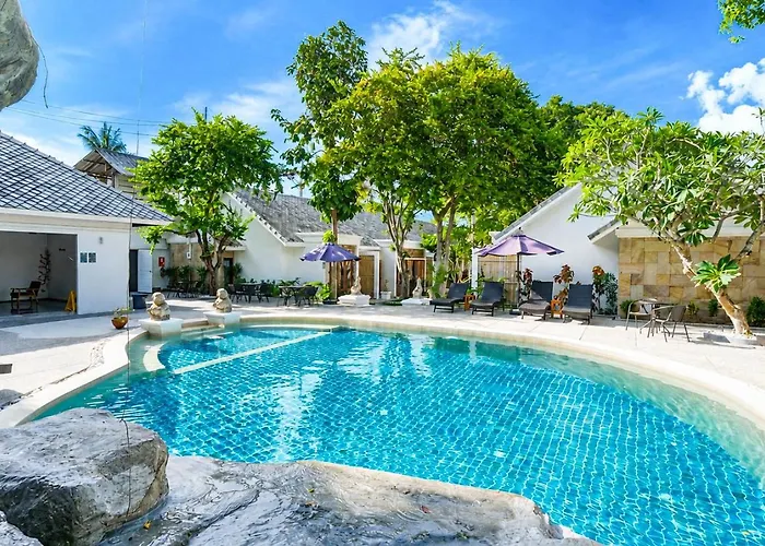 Glory Moon Resort