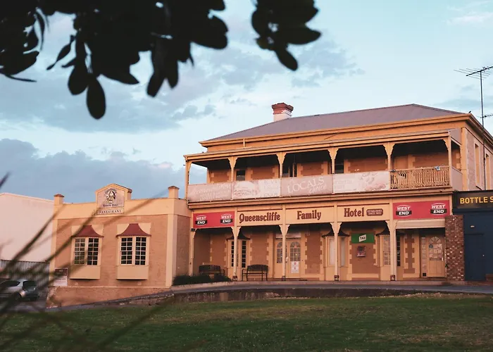 Queenscliffe Hotel