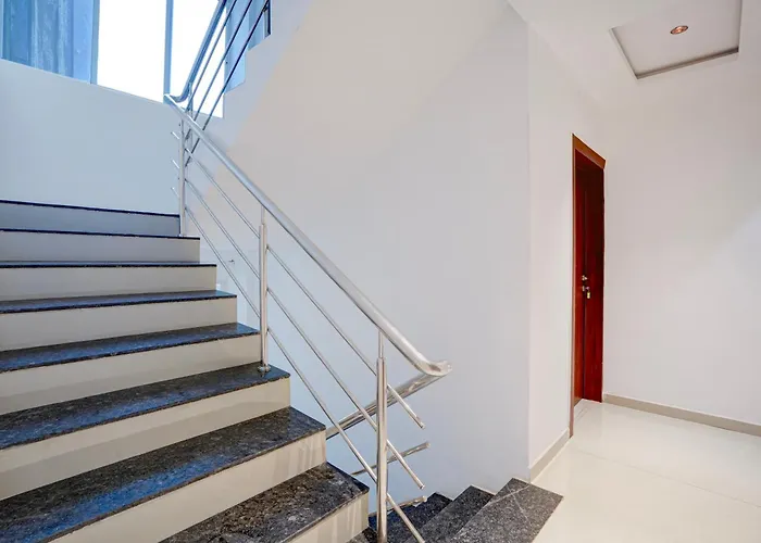 Super Townhouse Chakan Corporate Homestay Formerly New Royal Inn