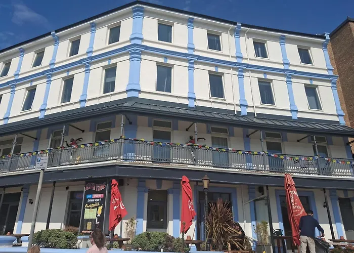 The Carlton Hotel