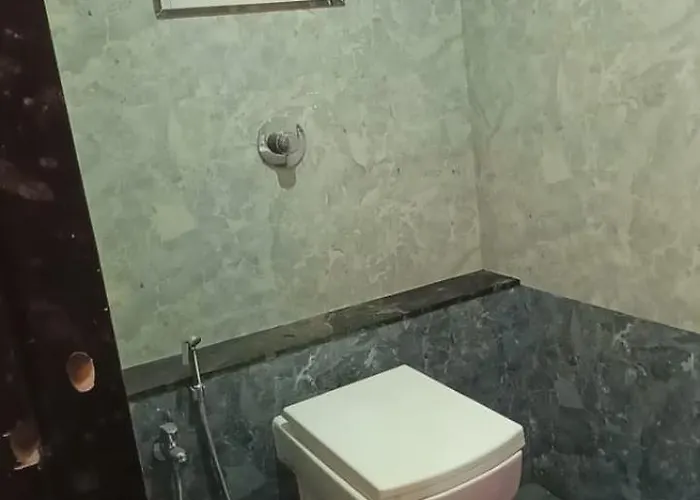 Hotel Sai Vandan