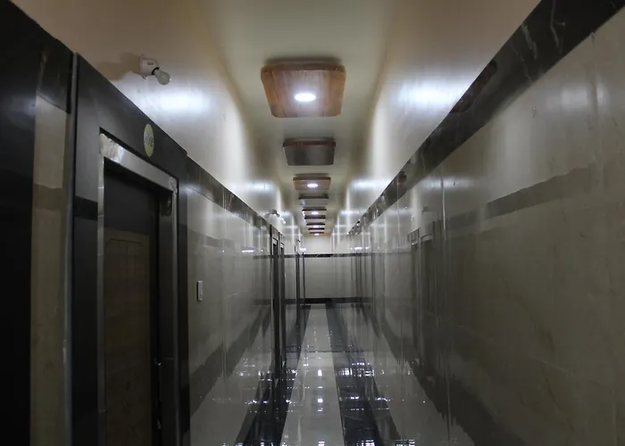 Srivari Lodge