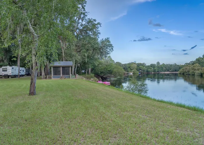 Suwannee Rv Campground Retreat