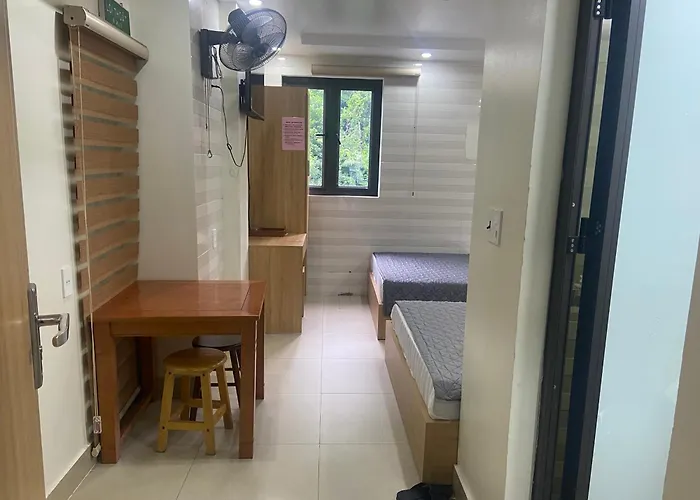Anh Nhu Hostel & Restaurant Cat Ba