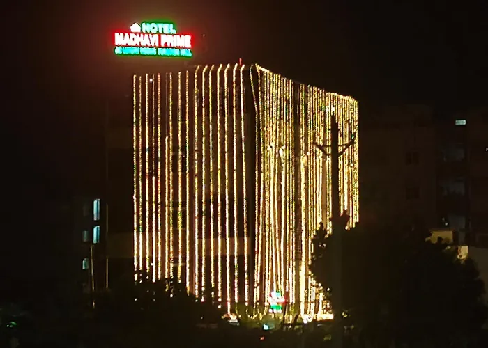 Hotel Madhavi Prime