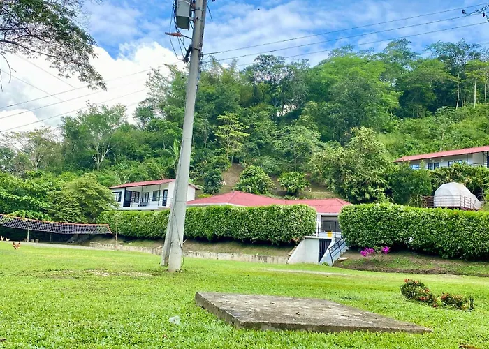 Centro Recreacional Tres Potrillos Villeta