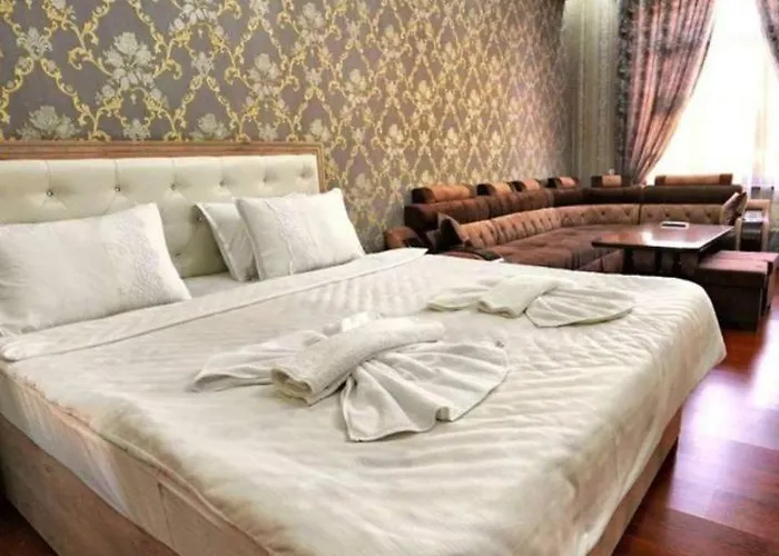 Navoiy Hotel
