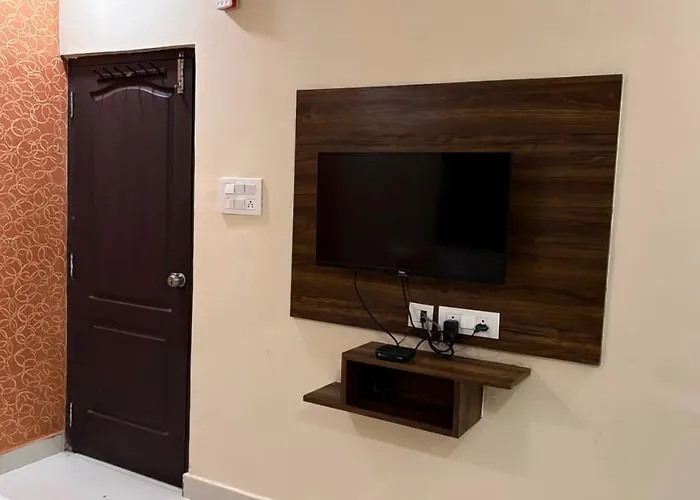 Fortune Vista Stay Inn Hafeezpet Near Hitec City Kondapur Hitex Exhibition Centre Hyderabad
