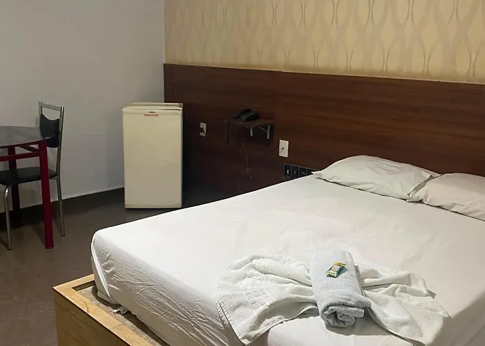 Hotel Via 050 Q112- CAFÉ DA MANHÃ INCLUIDO