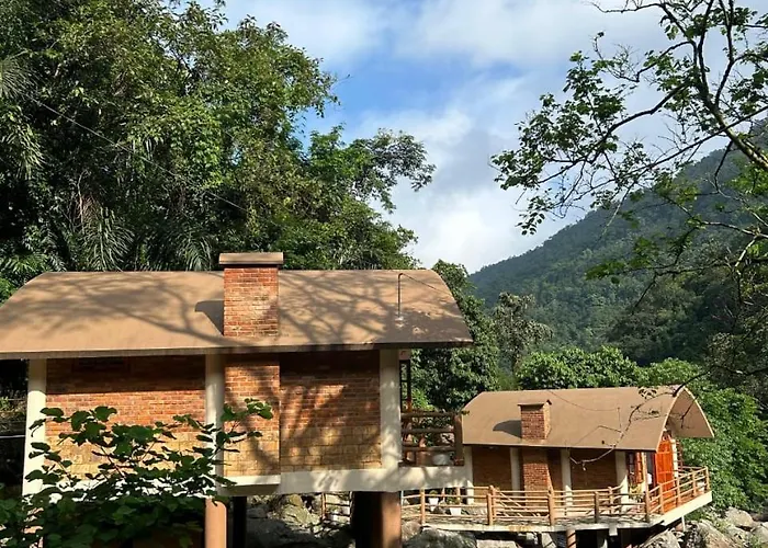Riverside Resort